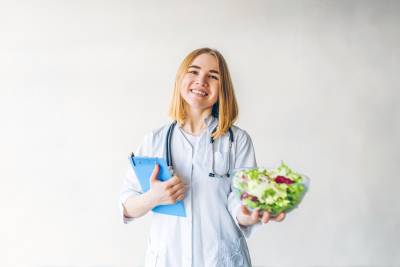 تغذية الرياضيين والبرامج الالكترونية