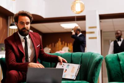 دورة الضيافة وادارة الفنادق