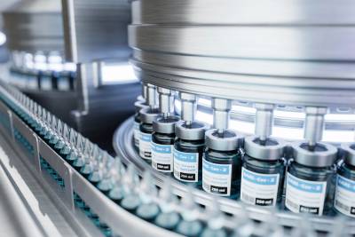 الوظيفه الطبيه داخل شركات صناعه الدواء